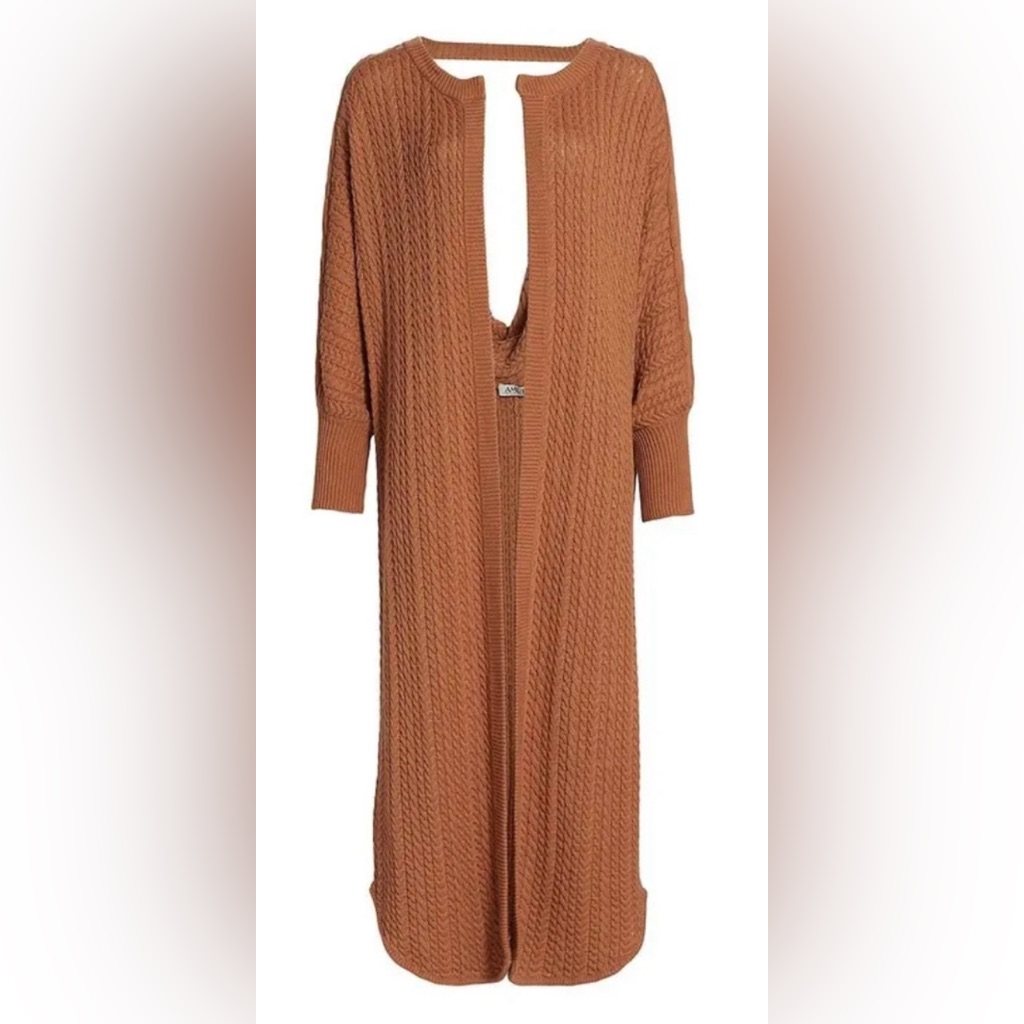 New Amur Draped Back Cable Knit Cardigan In Pecan Color. Size:Xs/S/M